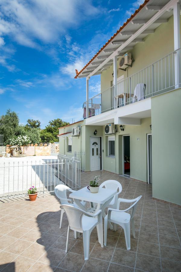 Villa Dimitris Potos Exterior foto