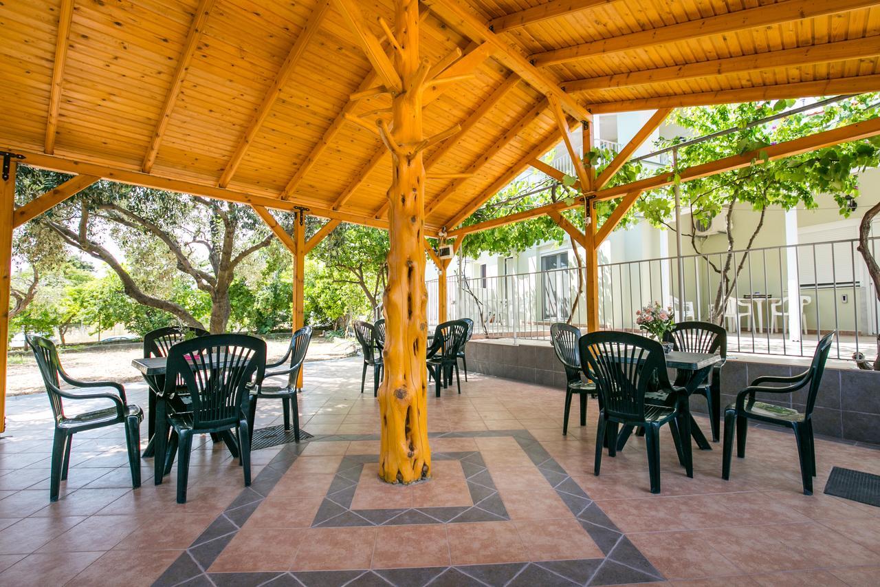 Villa Dimitris Potos Exterior foto