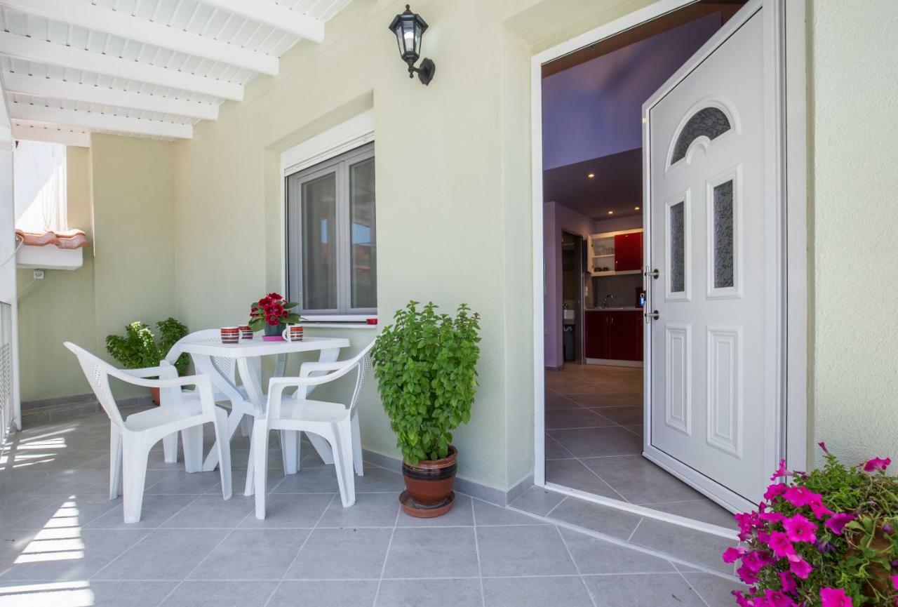 Villa Dimitris Potos Exterior foto